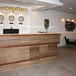 Laden Hotel