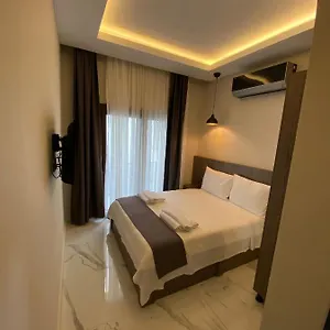 2* Отель Tuna Butik