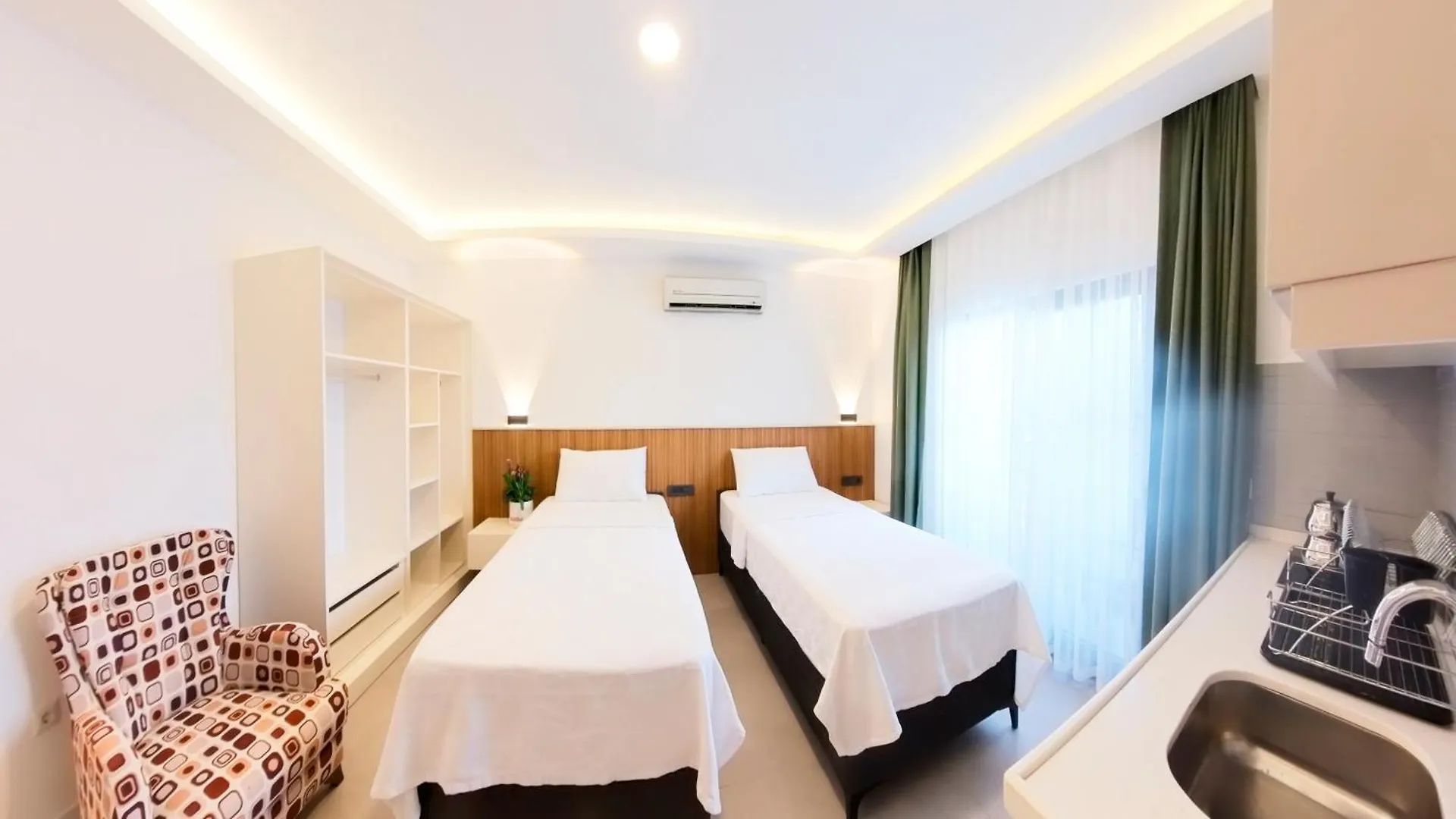 Derin Suite Hotel Bodrum 2*,